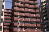 【390】朝日Plaza薬院(位於家庭型住宅聚集的「藥院」地區)